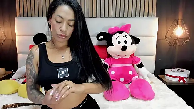 NiicolleMiller online show from March 6, 2025, 2:41 am