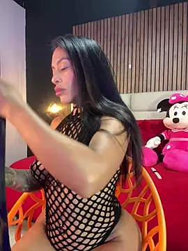 NiicolleMiller online show from March 12, 2025, 10:07 pm