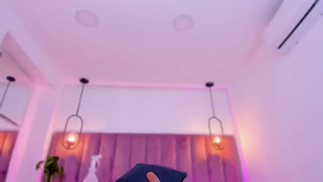 babepolly online show from April 21, 2026, 10:21 am