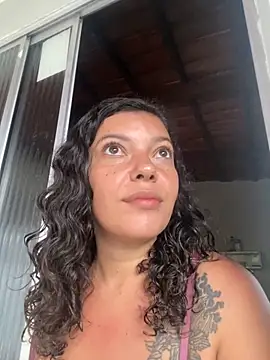 -Marivalda- online show from October 1, 2025, 10:43 am