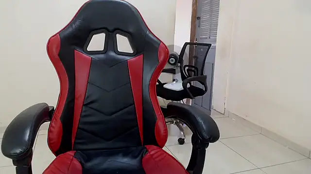 -Marivalda- online show from October 15, 2025, 10:37 am