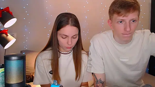 juliaanddima online show from January 22, 2025, 8:06 pm