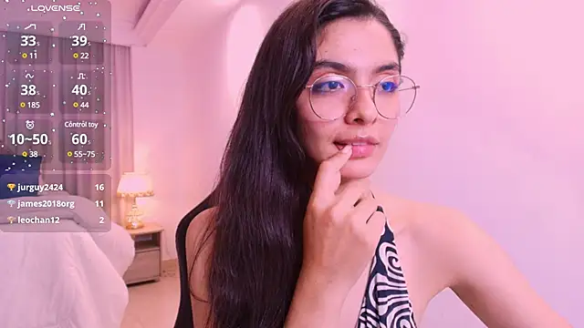 miiaa evans online show from February 27, 2025, 6:50 am