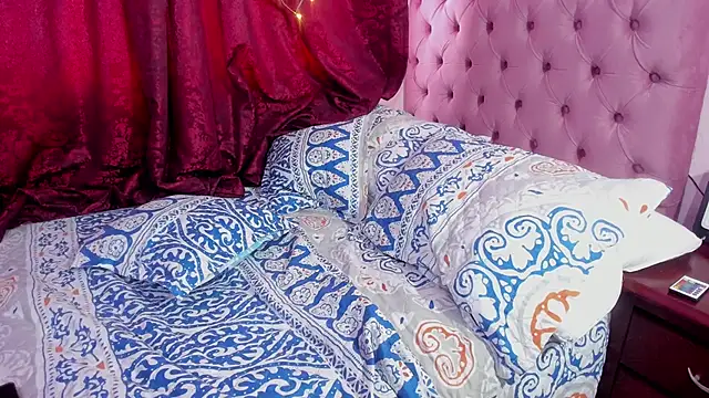 Room312  online show from October 31, 2025, 6:42 pm