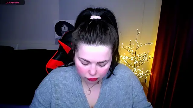 Emily Mo online show from January 24, 2025, 6:35 am