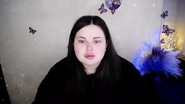 Emily Mo online show from February 9, 2026, 8:40 am