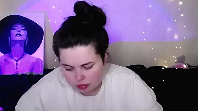 Emily Mo online show from February 26, 2026, 6:56 am