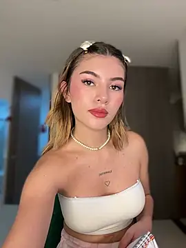 Your Honeey online show from January 15, 2025, 1:23 am