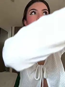 Your Honeey online show from January 19, 2025, 9:34 pm