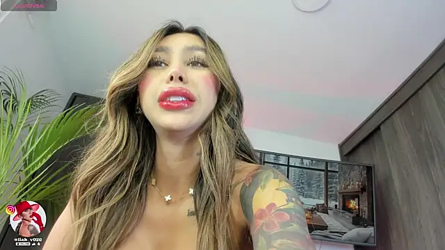 liah v online show from March 13, 2025, 9:37 pm