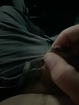 Snapshot of makar8 chatting on March 14, 2026, 4:12 pm makar8 online show from March 14, 2026, 4:12 pm