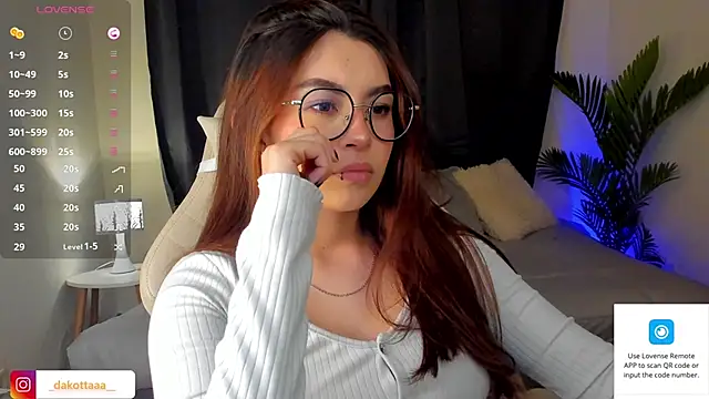 Snapshot of dakottaa_ chatting on March 12, 2025, 11:12 pm dakottaa online show from March 12, 2025, 11:12 pm