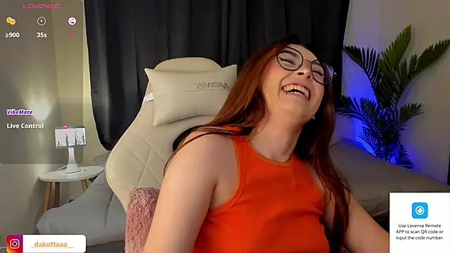 Snapshot of dakottaa_ chatting on March 22, 2025, 2:27 am dakottaa online show from March 22, 2025, 2:27 am