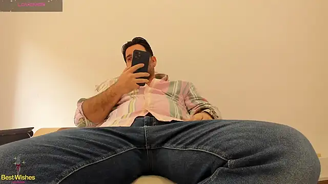 Maxi TheBigDaddy online show from January 17, 2025, 10:11 am