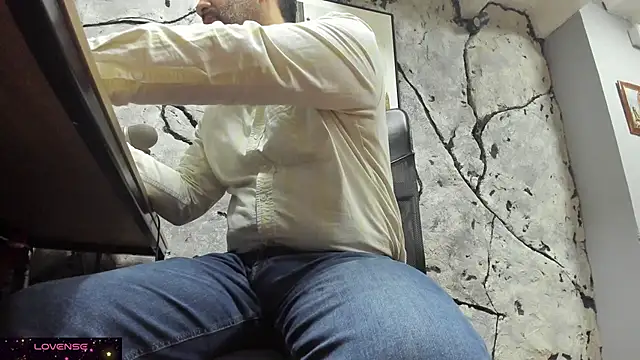 Maxi TheBigDaddy online show from November 20, 2025, 1:22 pm