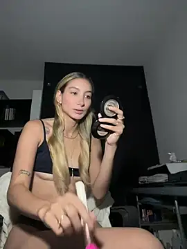 DanikRosse online show from January 22, 2025, 3:52 am