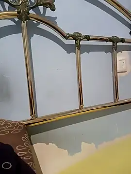 HAIRY PUSSY BIG online show from February 12, 2025, 3:51 am