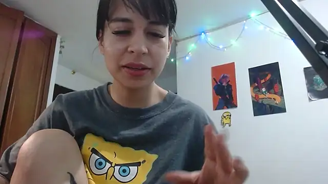 shy katy  online show from February 17, 2026, 9:32 pm