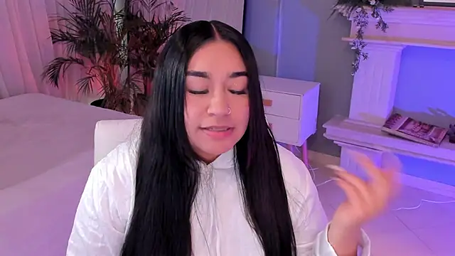 scarlet miller1 online show from September 14, 2025, 2:27 pm