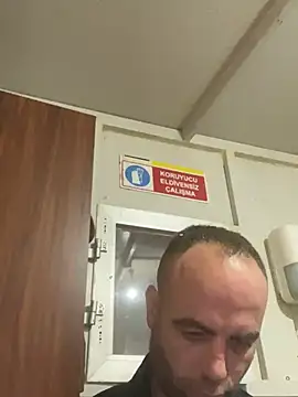 mustican422 online show from December 15, 2024, 4:04 pm