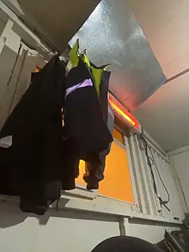 mustican422 online show from January 28, 2025, 7:42 pm