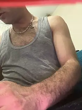 mustican422 online show from February 2, 2025, 8:08 pm