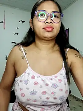 chalohott online show from October 25, 2025, 10:01 am