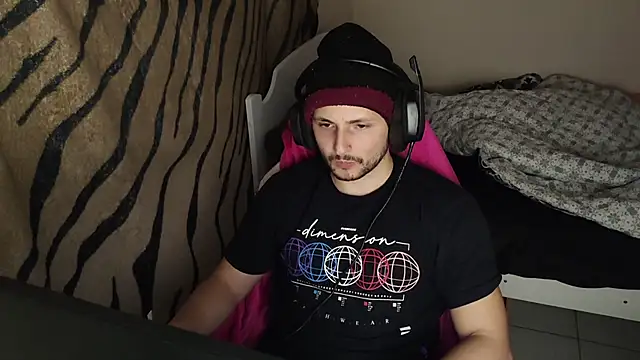 iurytx online show from March 6, 2025, 11:42 pm