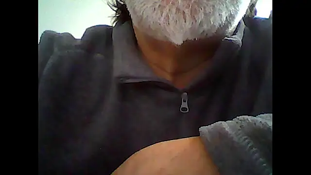 xcimeru online show from October 3, 2025, 7:05 am