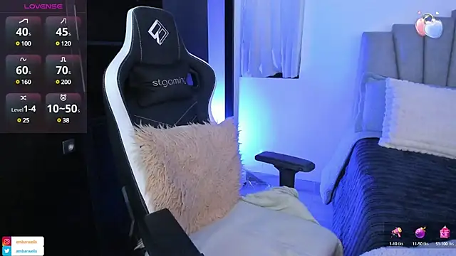 ambar-wells online show from January 6, 2025, 8:39 pm