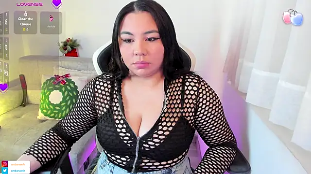 ambar-wells online show from December 5, 2025, 3:30 pm