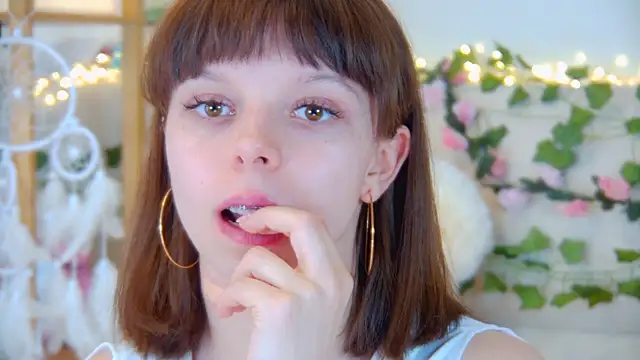 ElisabethDavis online show from April 21, 2026, 4:23 pm