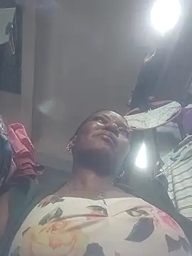 Hailey BaileyXYZ online show from December 14, 2025, 2:00 pm