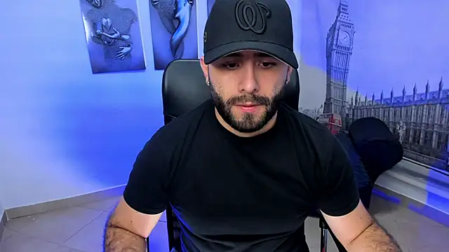 jhon bear03 online show from February 24, 2025, 11:32 am