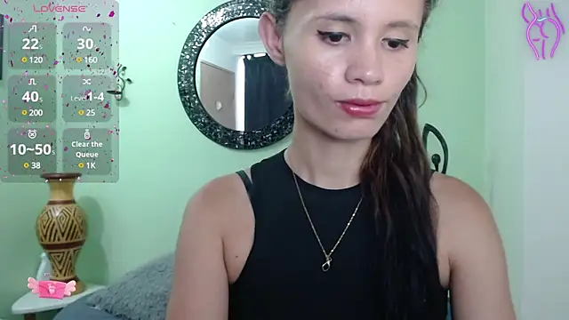 Sofia Franco  online show from December 17, 2024, 7:15 pm