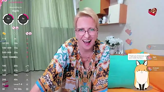 iamyourdream89 online show from March 7, 2025, 12:12 pm