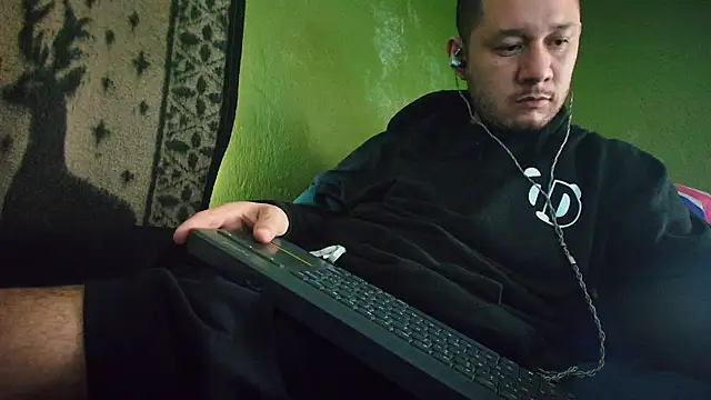 sweet cock28 online show from February 2, 2025, 2:56 pm