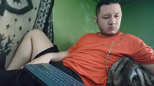 sweet cock28 online show from September 20, 2025, 3:35 pm