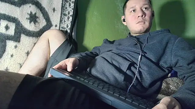 sweet cock28 online show from January 13, 2026, 3:34 am