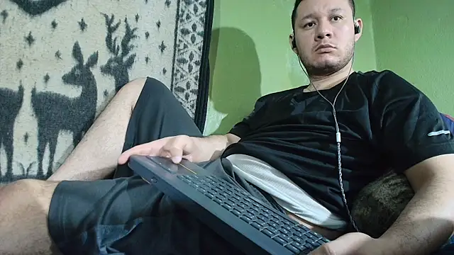 sweet cock28 online show from April 19, 2026, 1:54 pm