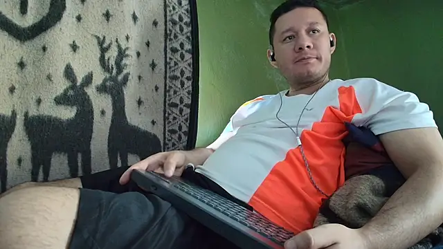 sweet cock28 online show from April 22, 2026, 3:35 pm