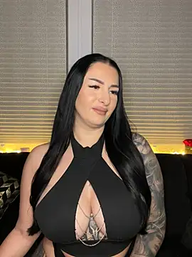 Mia-Bremer online show from February 15, 2026, 12:36 pm