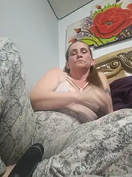 SeductionSilera online show from February 25, 2025, 8:30 pm