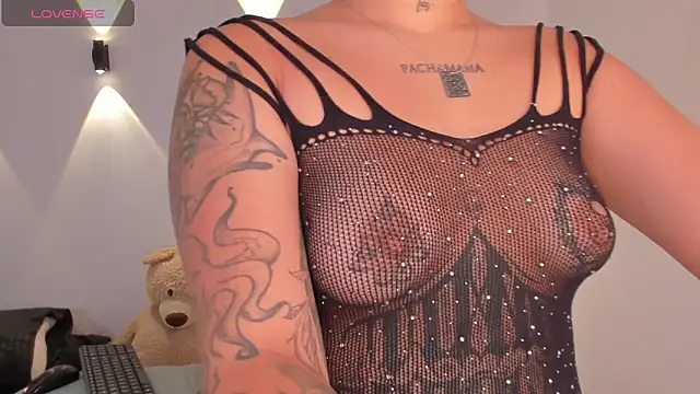 natassha1 online show from February 27, 2025, 10:26 am