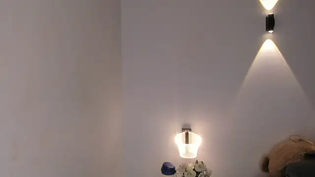 natassha1 online show from October 5, 2025, 10:35 am