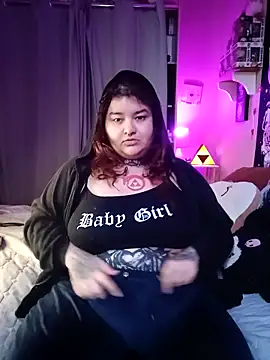 Staicyjanemcfly online show from October 22, 2025, 7:19 am