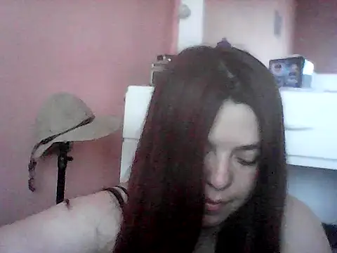 Oxitocina2000 online show from November 13, 2025, 9:03 pm