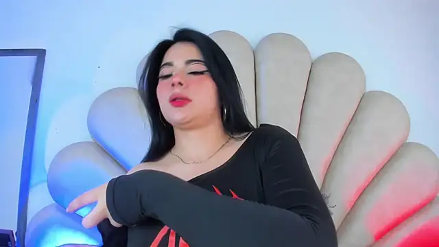 Natasha  Blue online show from March 9, 2025, 4:33 pm