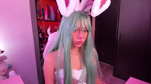 amber yull online show from April 5, 2026, 3:31 pm