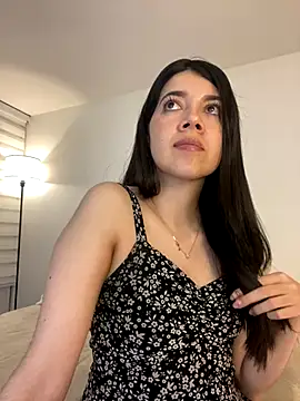 saori 10 online show from January 7, 2026, 4:37 am